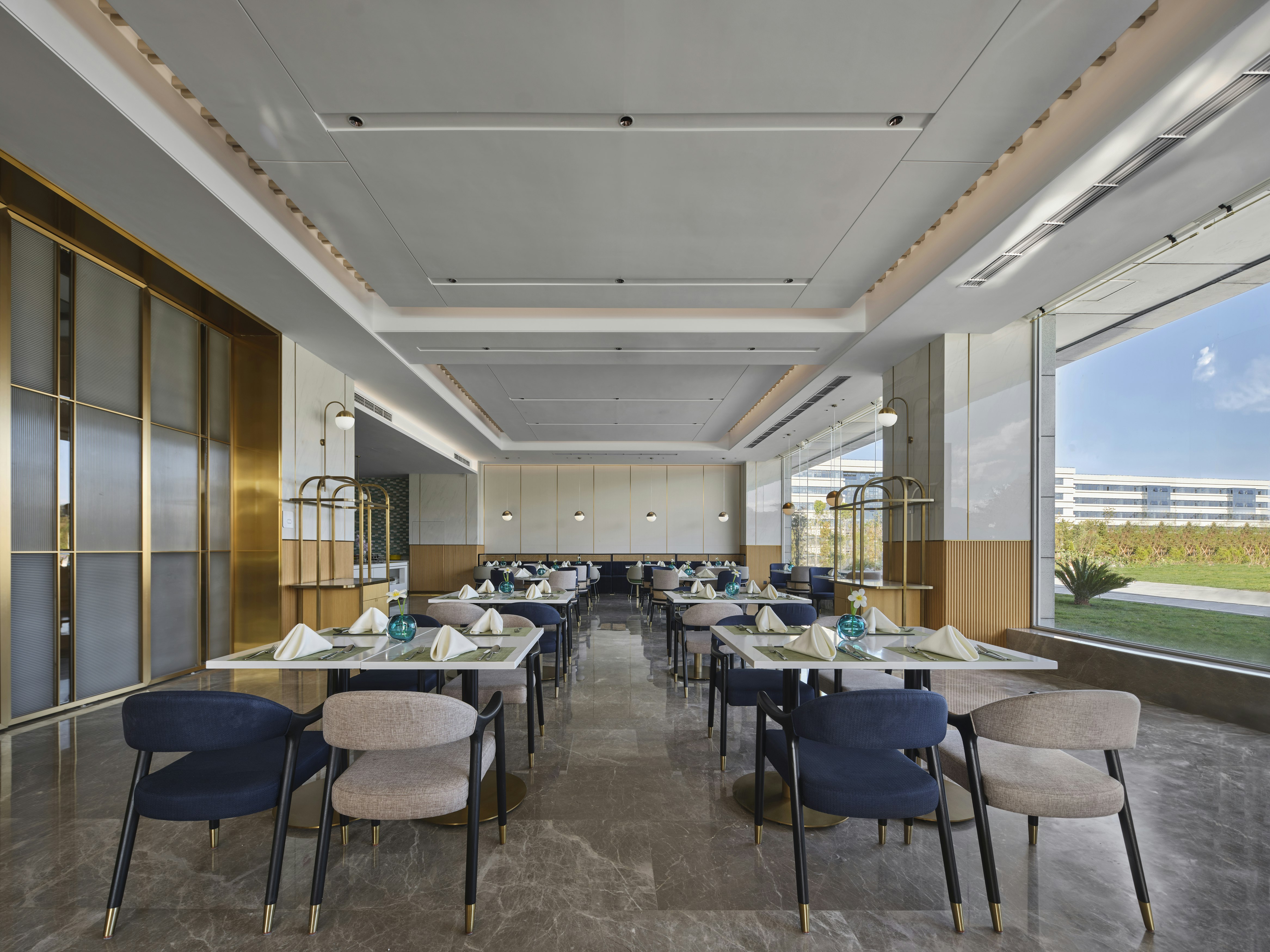 Hilton Garden Inn Kunming Dianchi 26/27