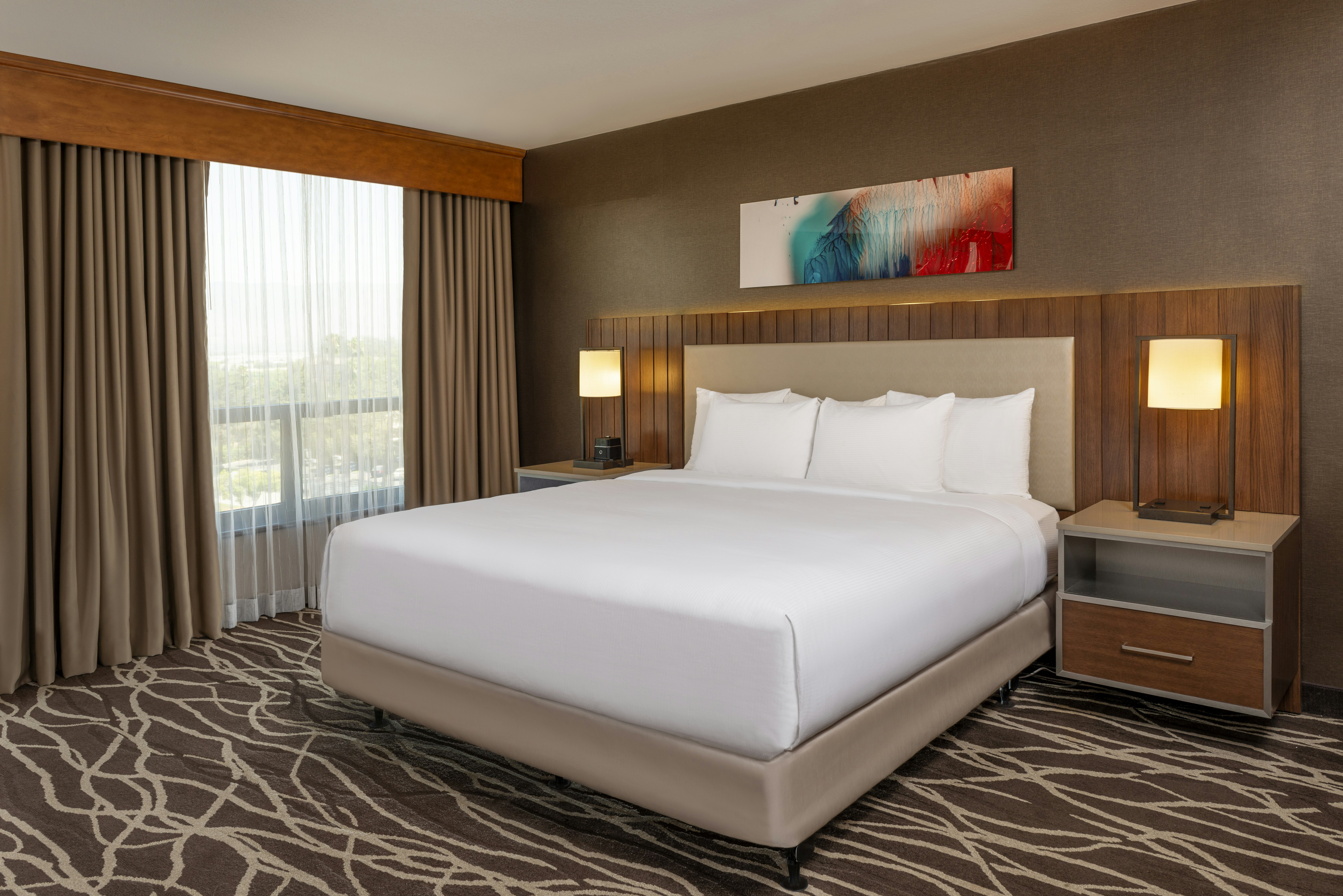 Deluxe, King Bed, Parlor