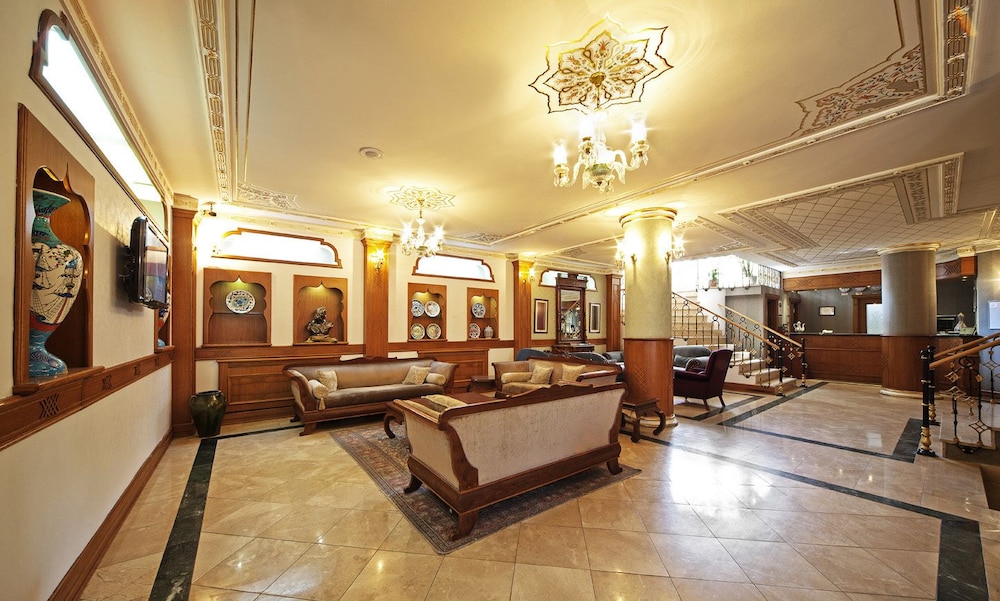 Triton Hotel 41/60