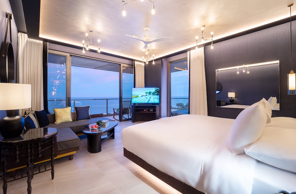 Baba Beach Club Hua Hin Luxury Pool Villa Hotel by Sri Panwa 16/51