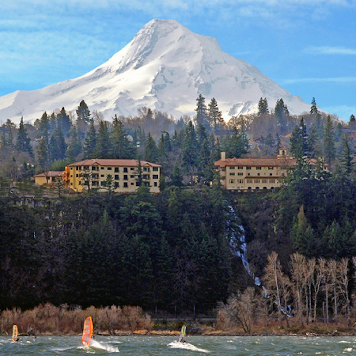 Columbia Cliff Villas Hotel 41/47