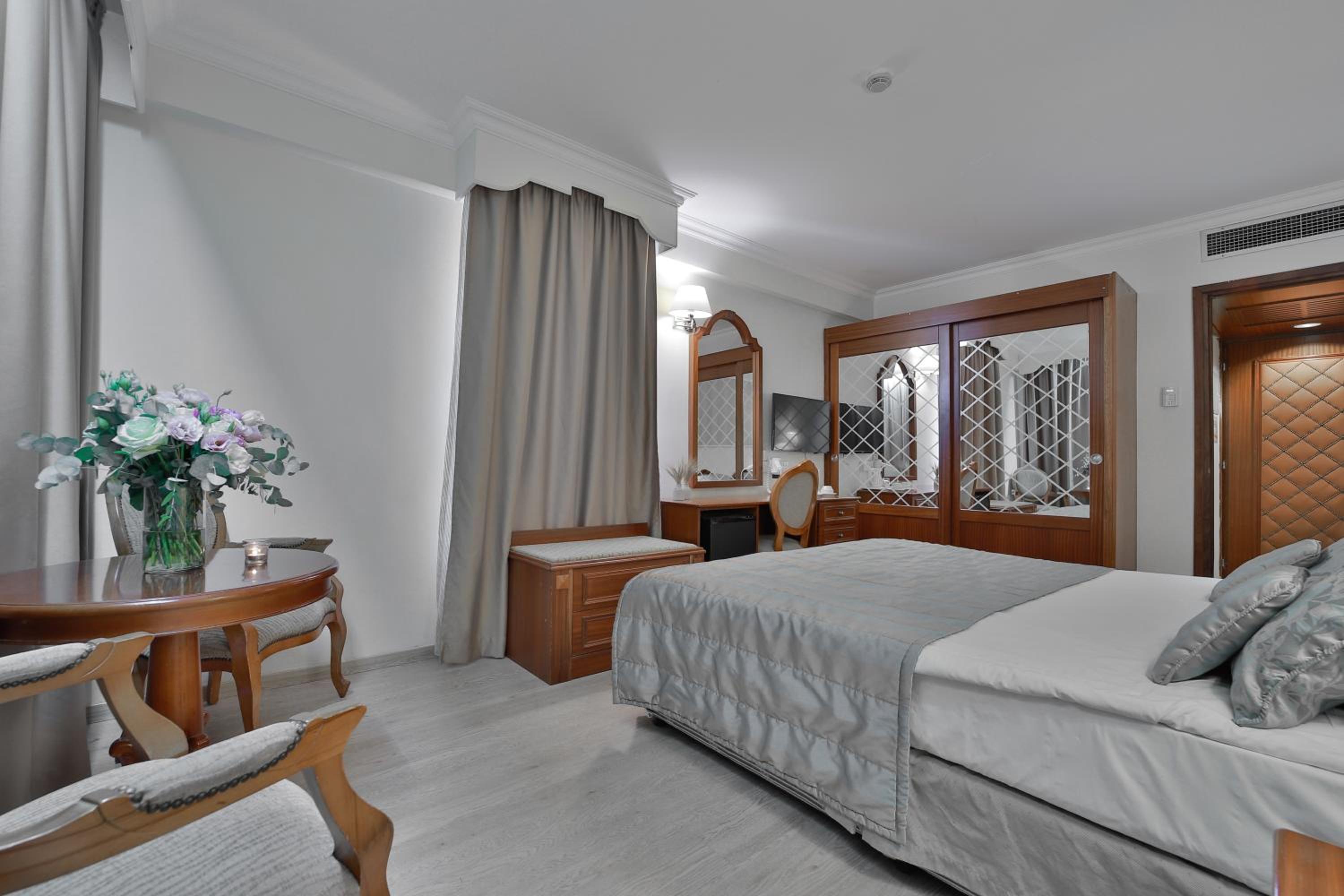 rooms