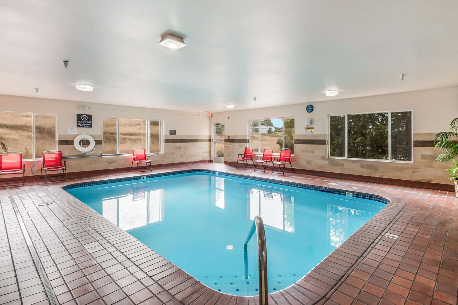 Red Lion Inn & Suites Sequim 7/22
