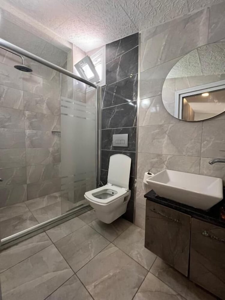 Taksim Brand Suite 63/65
