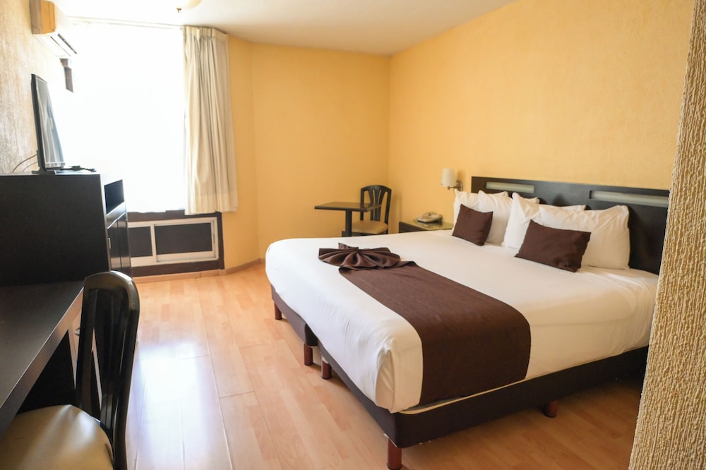 STANDARD, KING BED