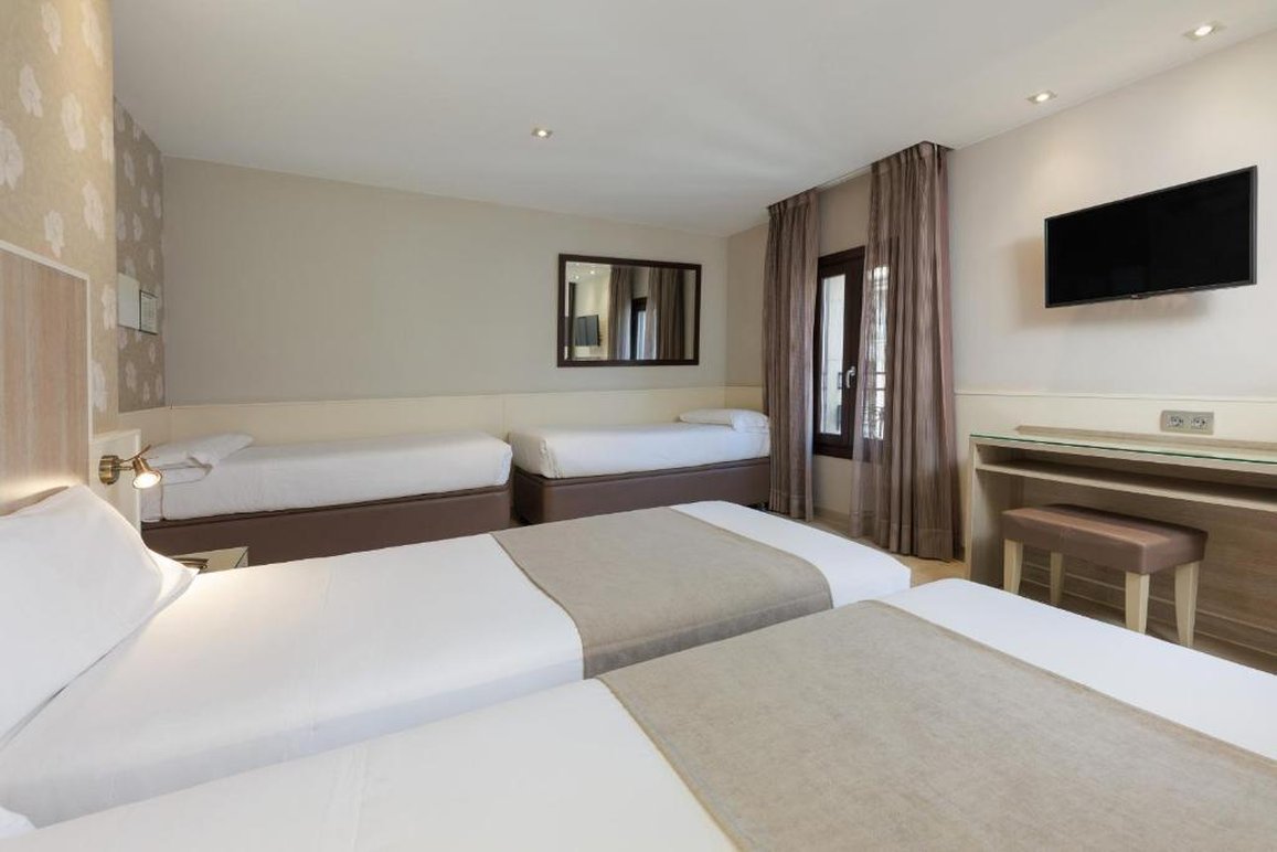 Santa Marta Hotel 38/77