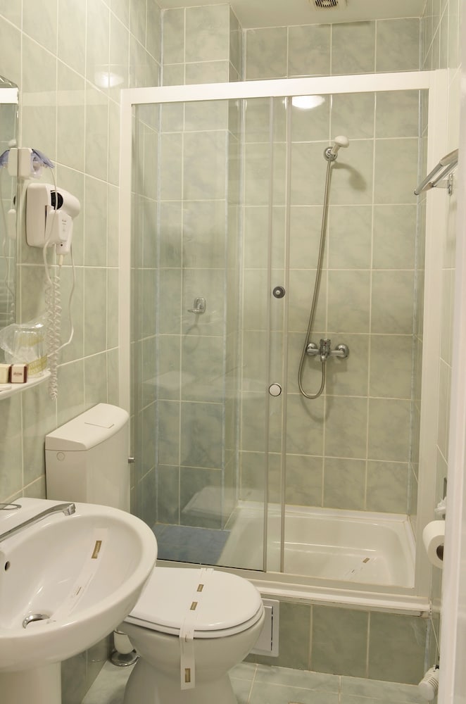Hotel Transilvania 20/28