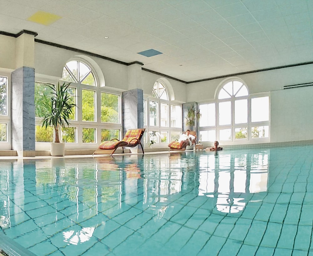 HOTEL SONNENGARTEN 22/60