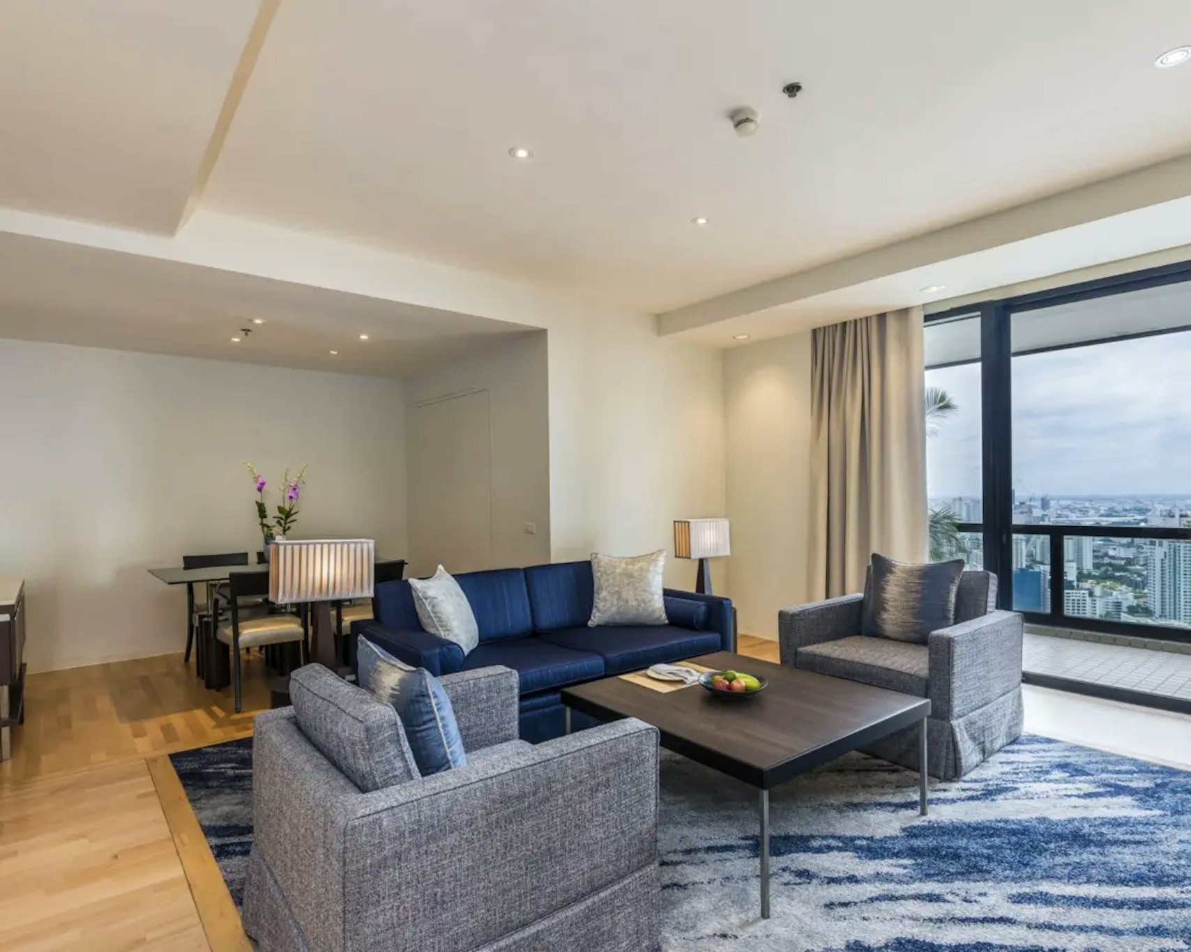 Emporium Suites By Chatrium 33/43