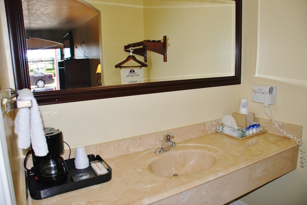 Americas Best Value Inn Suites Hempstead Prairie View 18/22