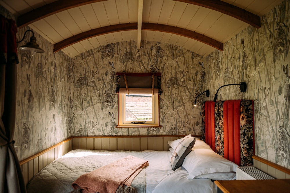 Hut, Luxury, Double Bed, Mountain View