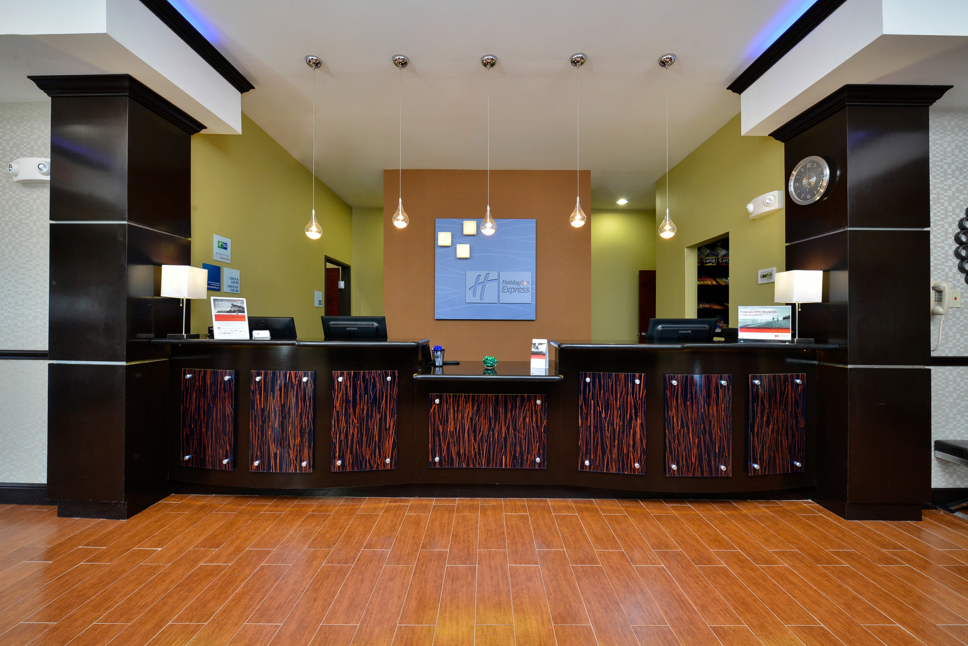 Holiday Inn Express Hotel And Suites Alva 4/40