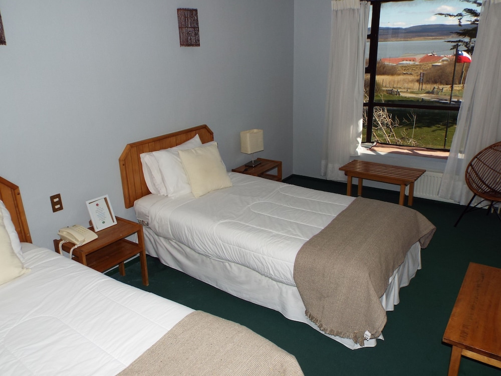 HOTEL HD NATALES 10/68