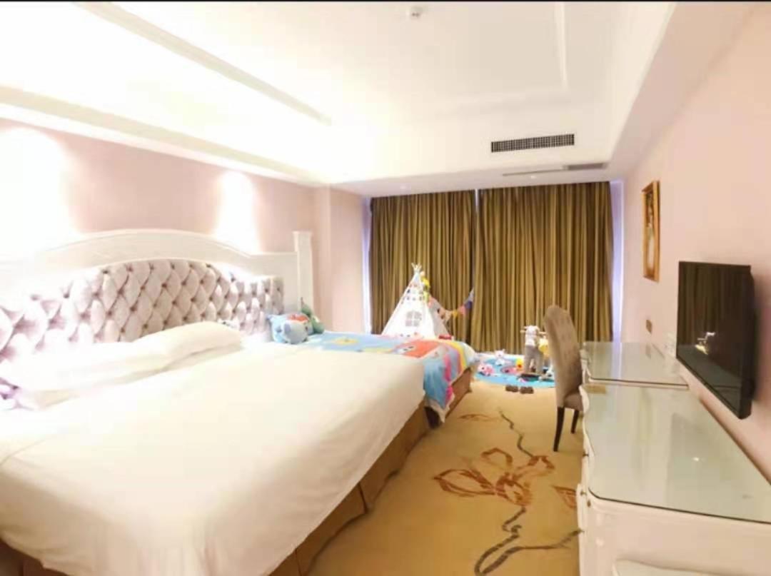 Vienna International Hotel (Guilin Wanda) 14/26