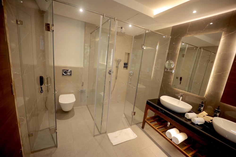 Wyndham Garden Jim Corbett Chhoi 66/69