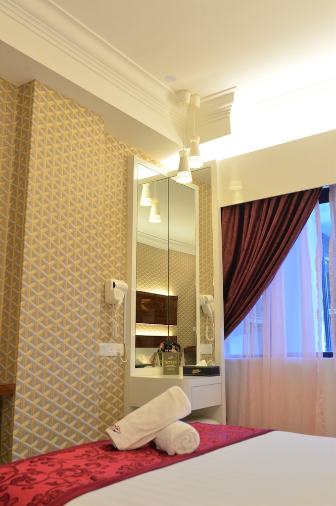 Mitc Hotel 34/65