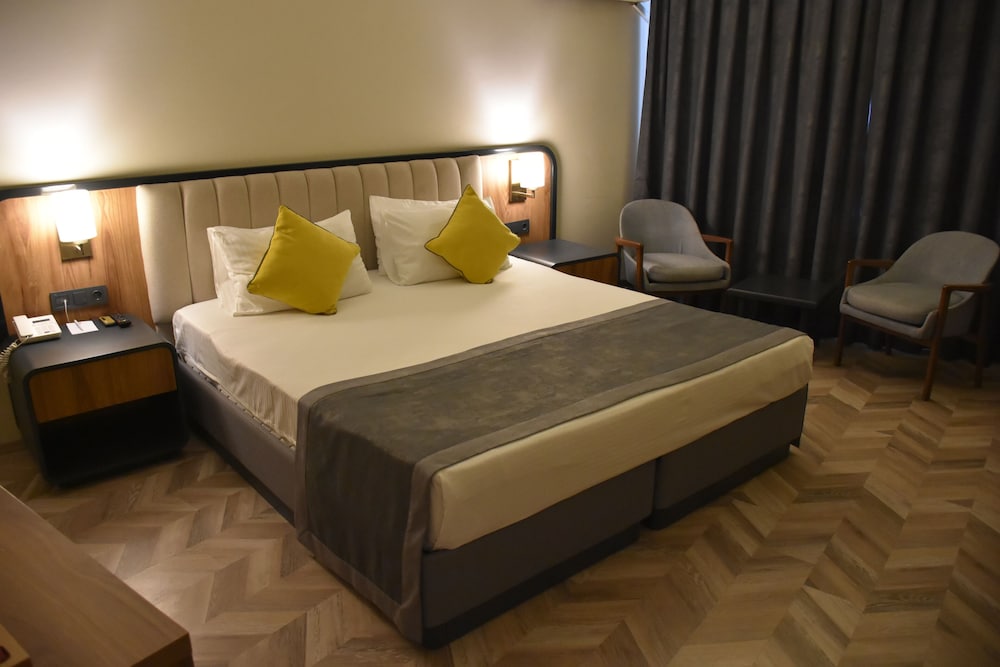 UK Ankara Hotel 15/46