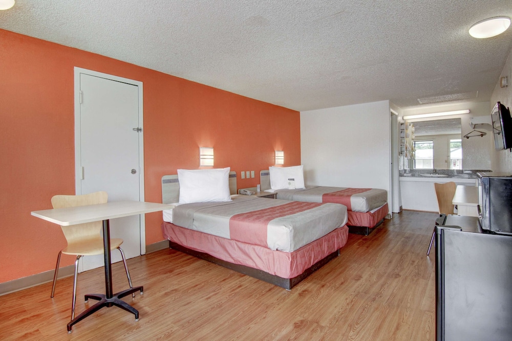 Motel6 Atlanta Airport - Union City 11/41