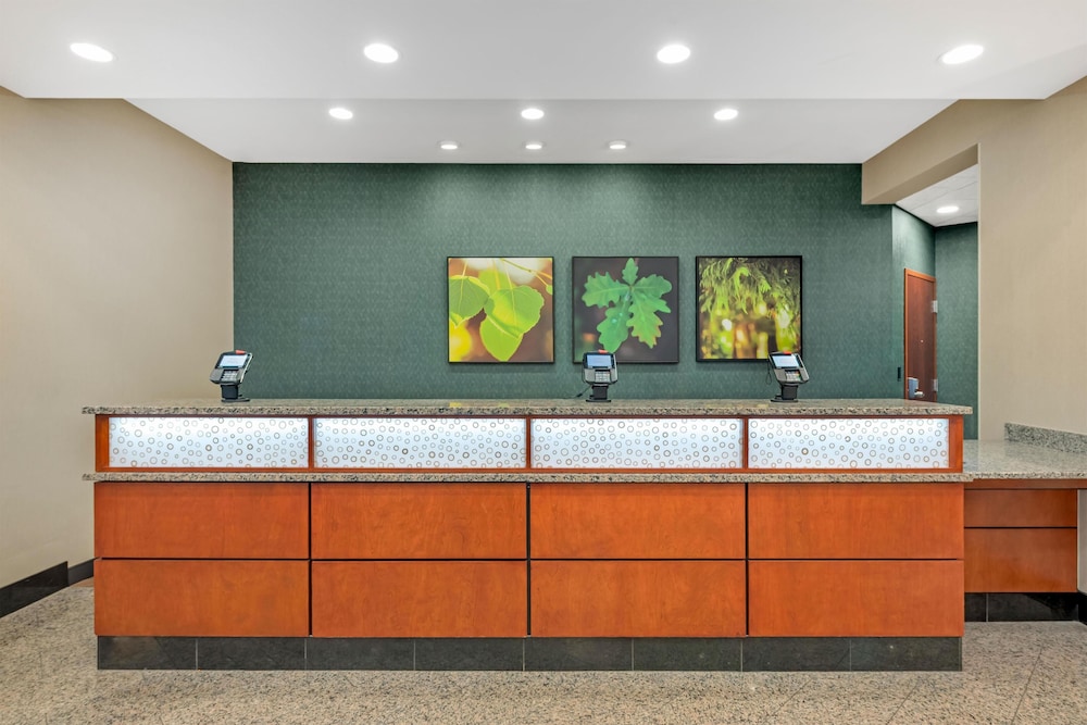 Drury Inn & Suites Colorado Springs 5/50