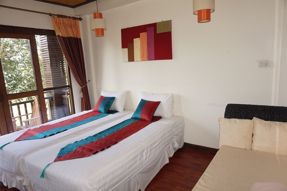 Starwell Garden Home Resort 6/42