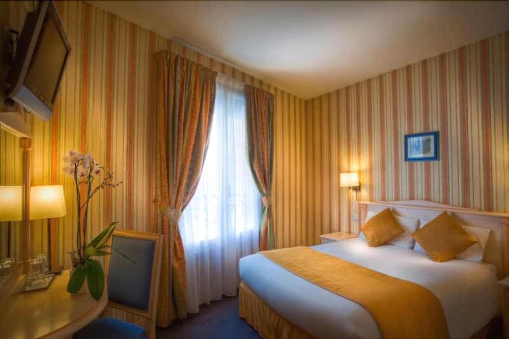Hotel Louvre Sainte Anne 36/62