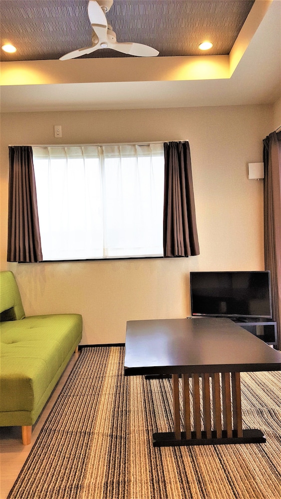 Churamui Terrace 34/50