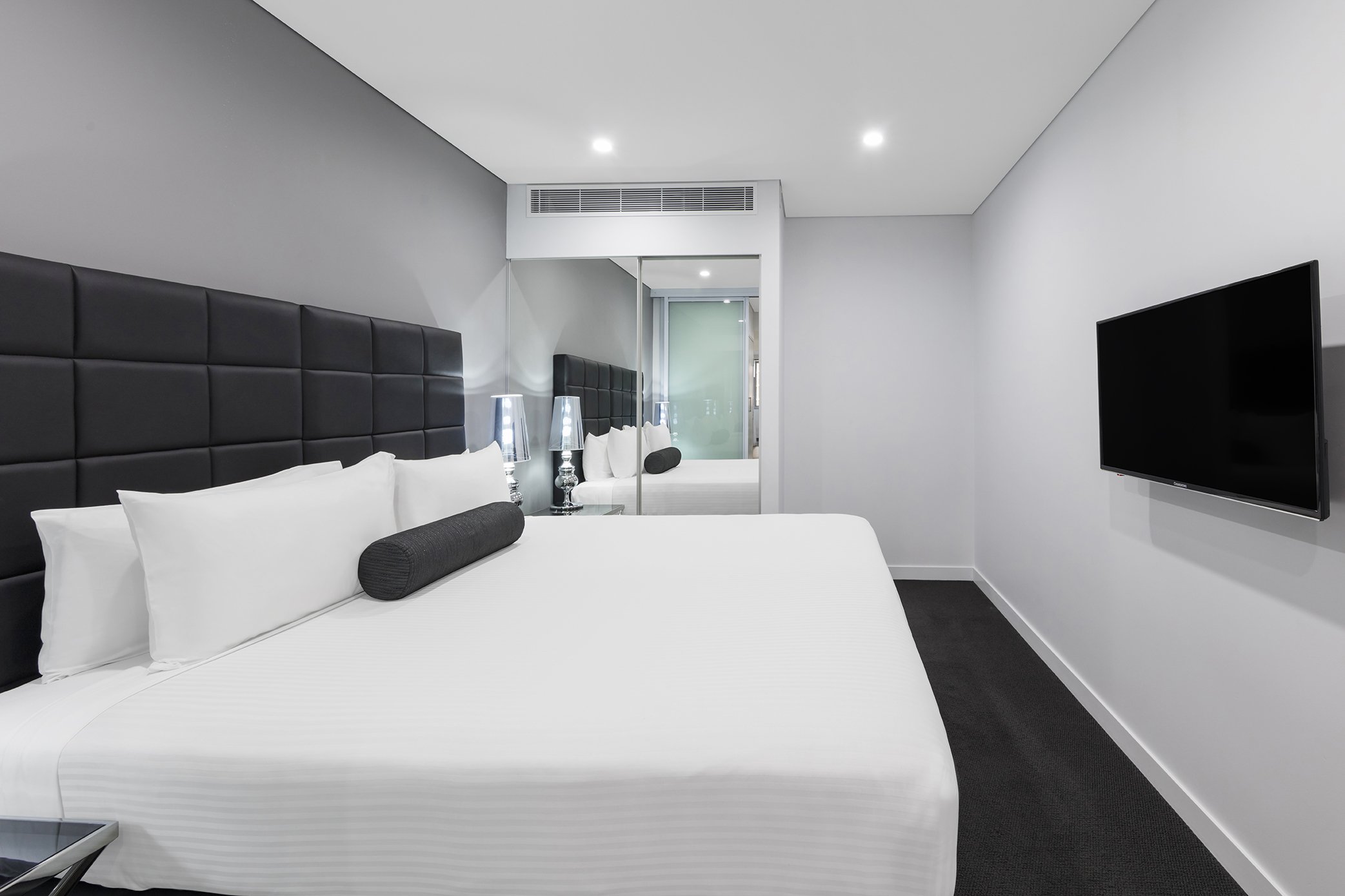 Meriton Suites Bondi Junction 16/50