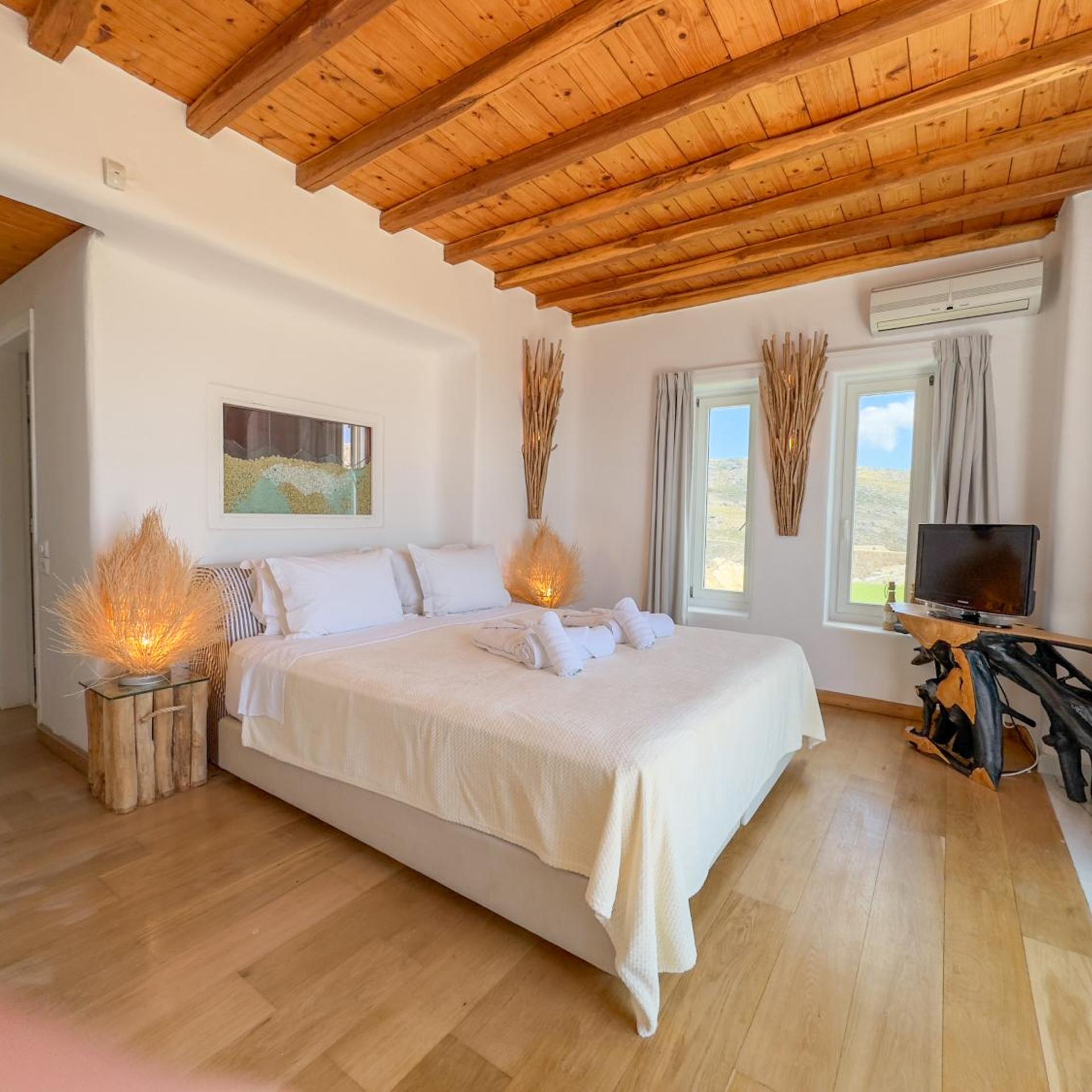 Zinas Villas 16/51