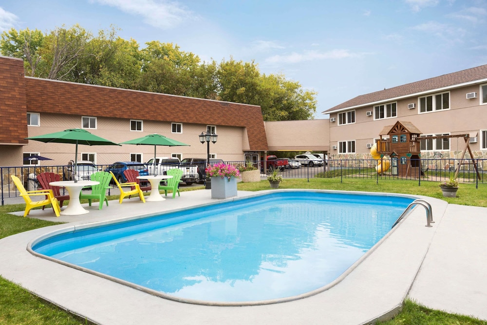 Travelodge By Wyndham Kenora 3/34