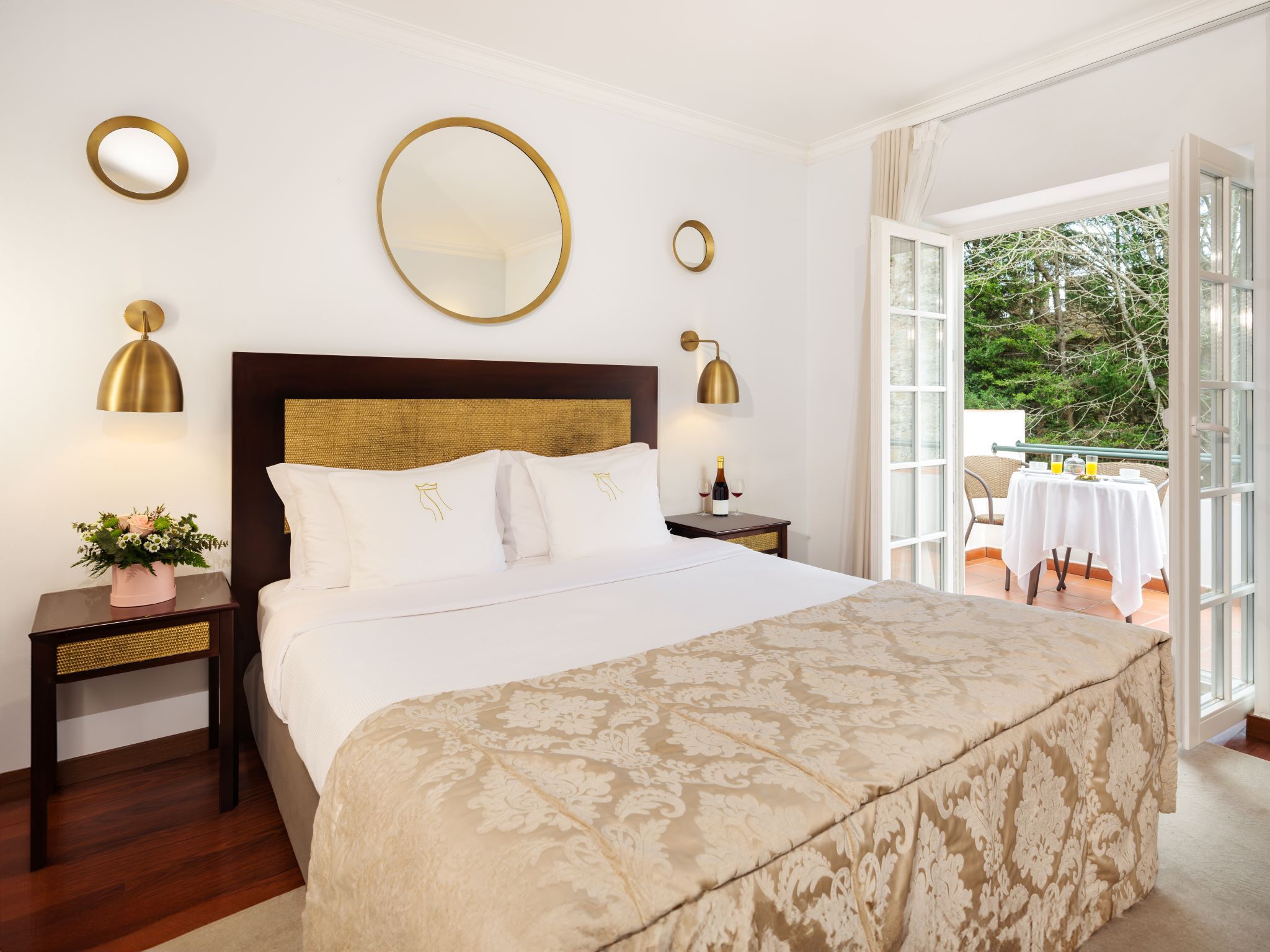 Charming, Double Bed, Balcony