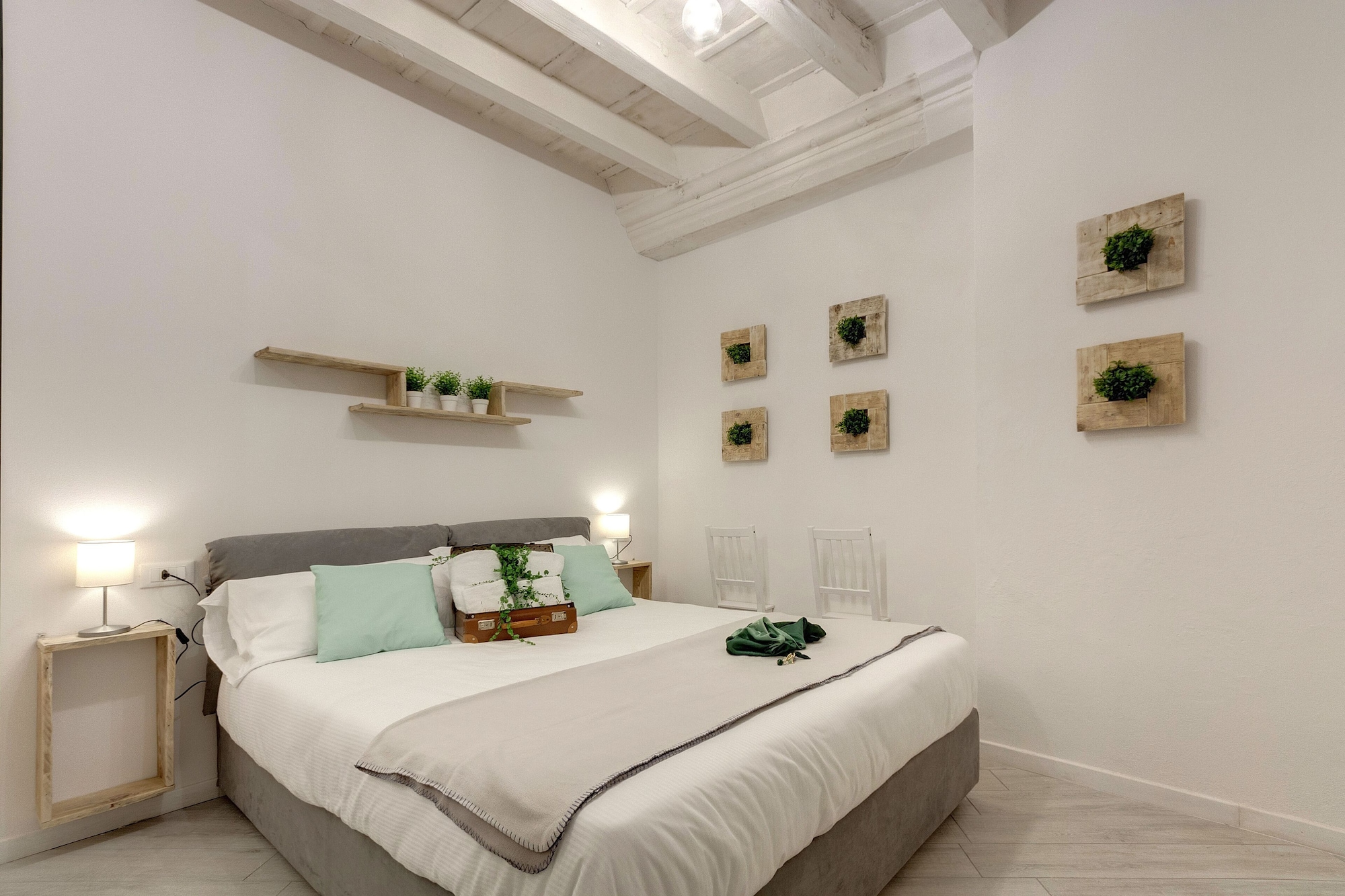 3 Bedrooms, Apartment, 1 Single and 2 Queen Beds, Sofa