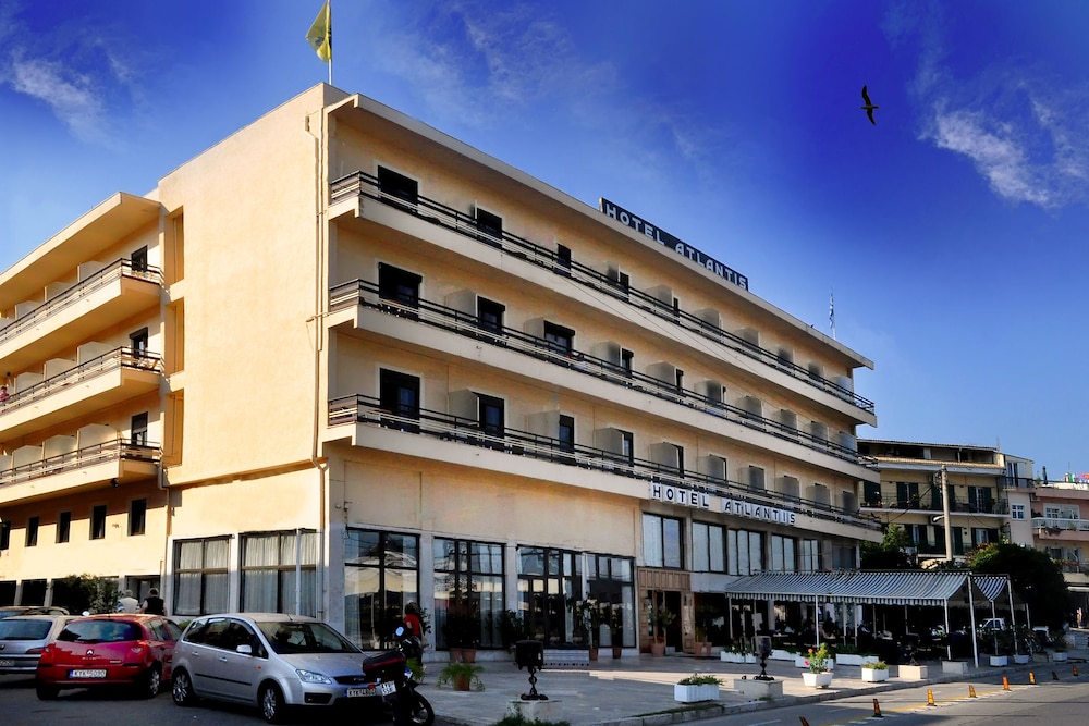 Atlantis Hotel 33/33