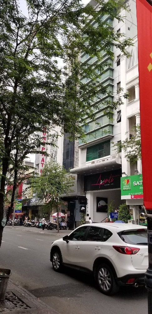 ラベンダー セントラル ホテル(Avanti Boutique) 写真2