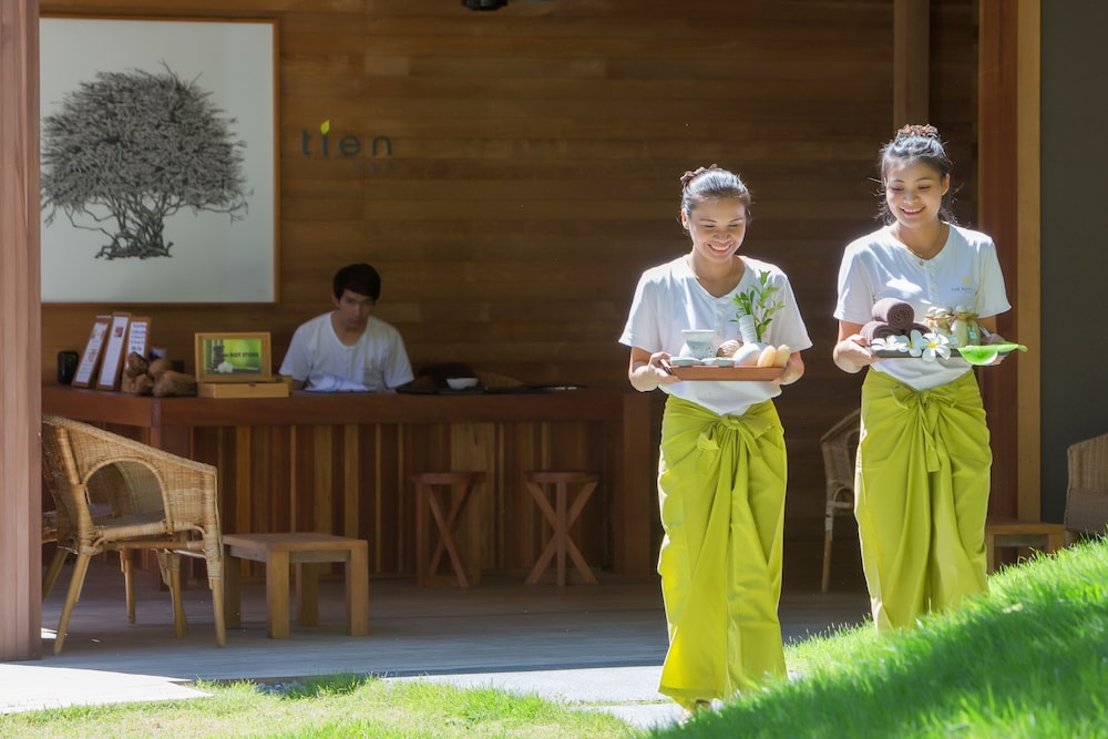 Lobby at The Beach Club By Haadtien, KOH TAO - KOH NANGYUAN
