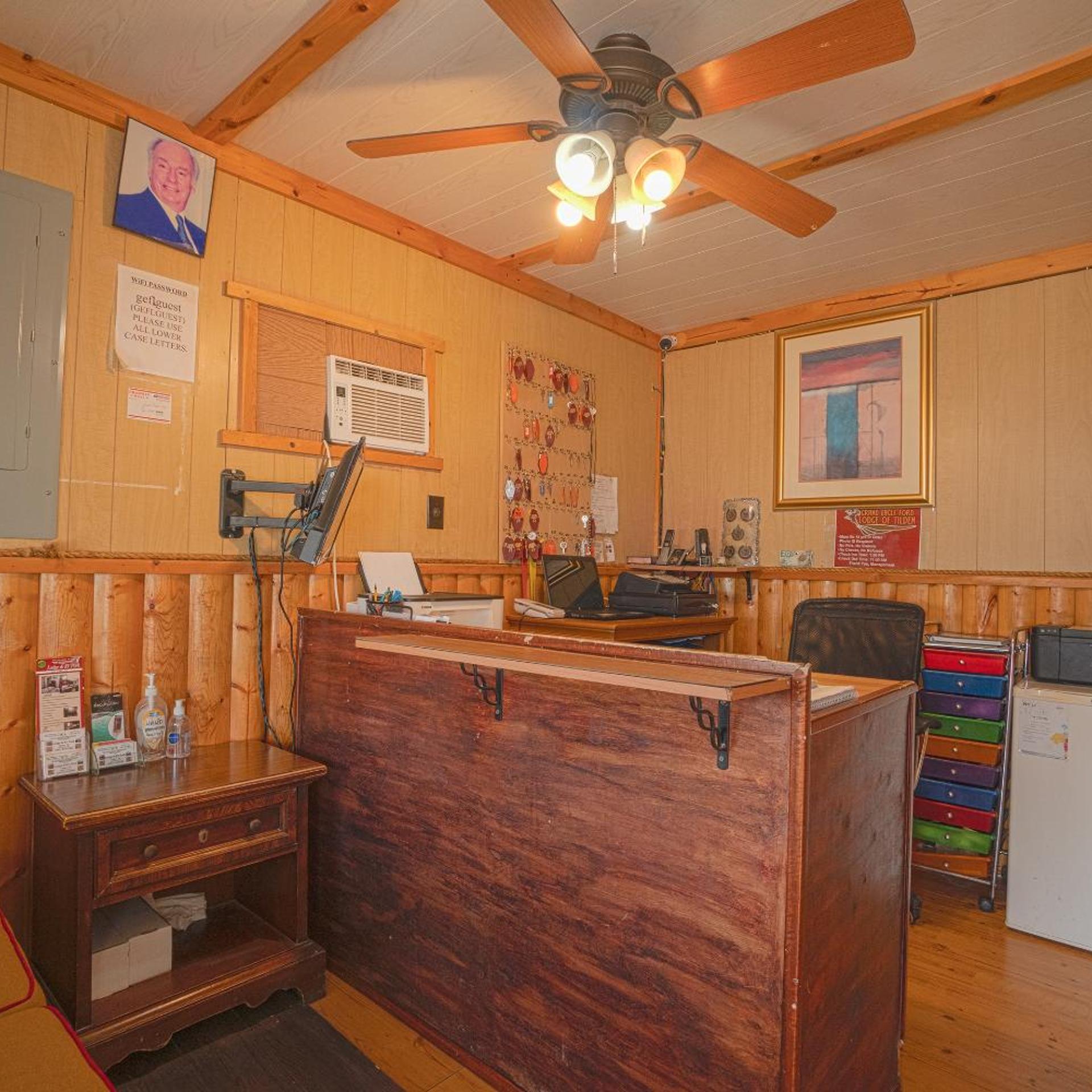 Grand Eagle Ford Lodge & RV Park Tilden By OYO 3/58