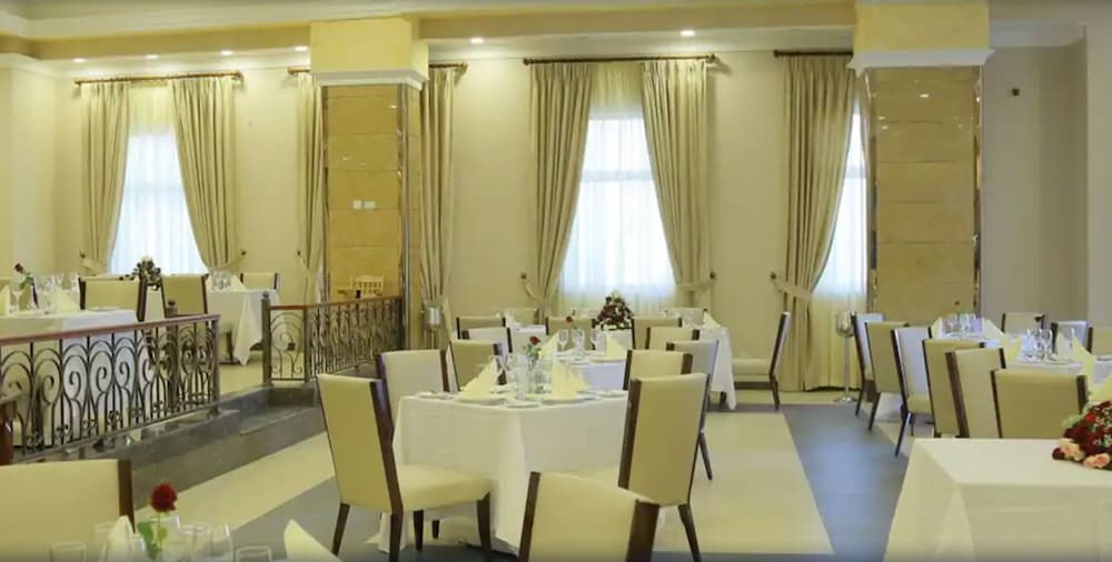 Sapphire Addis Hotel 43/50