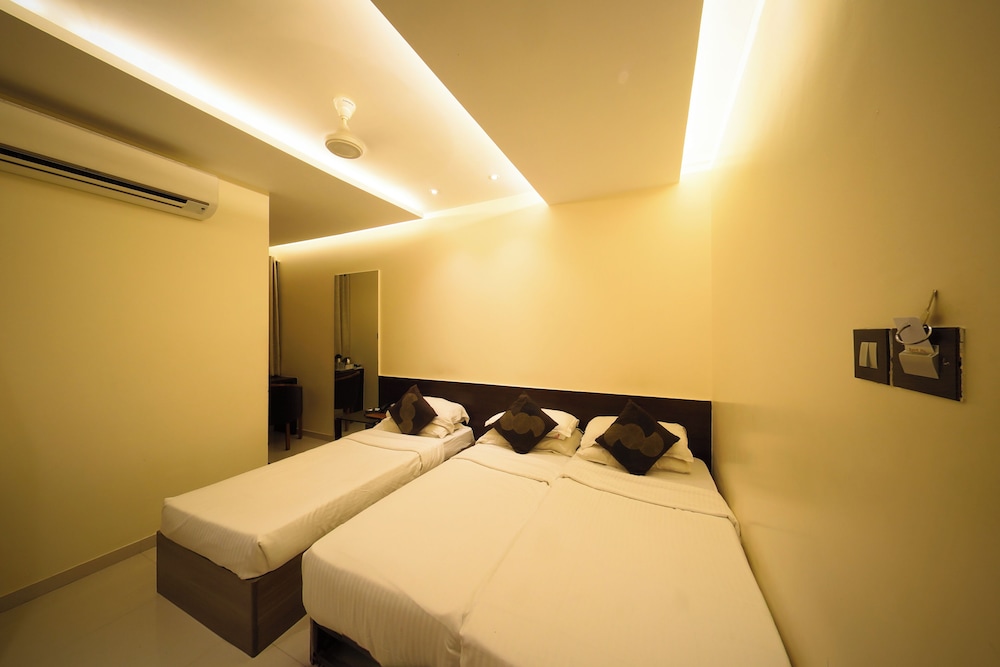 Shivam Hotel 21/58