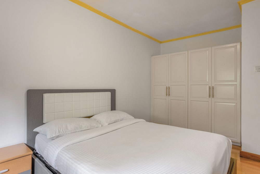 2 Bedrooms, Apartment, 2 Queen Beds, Garden View