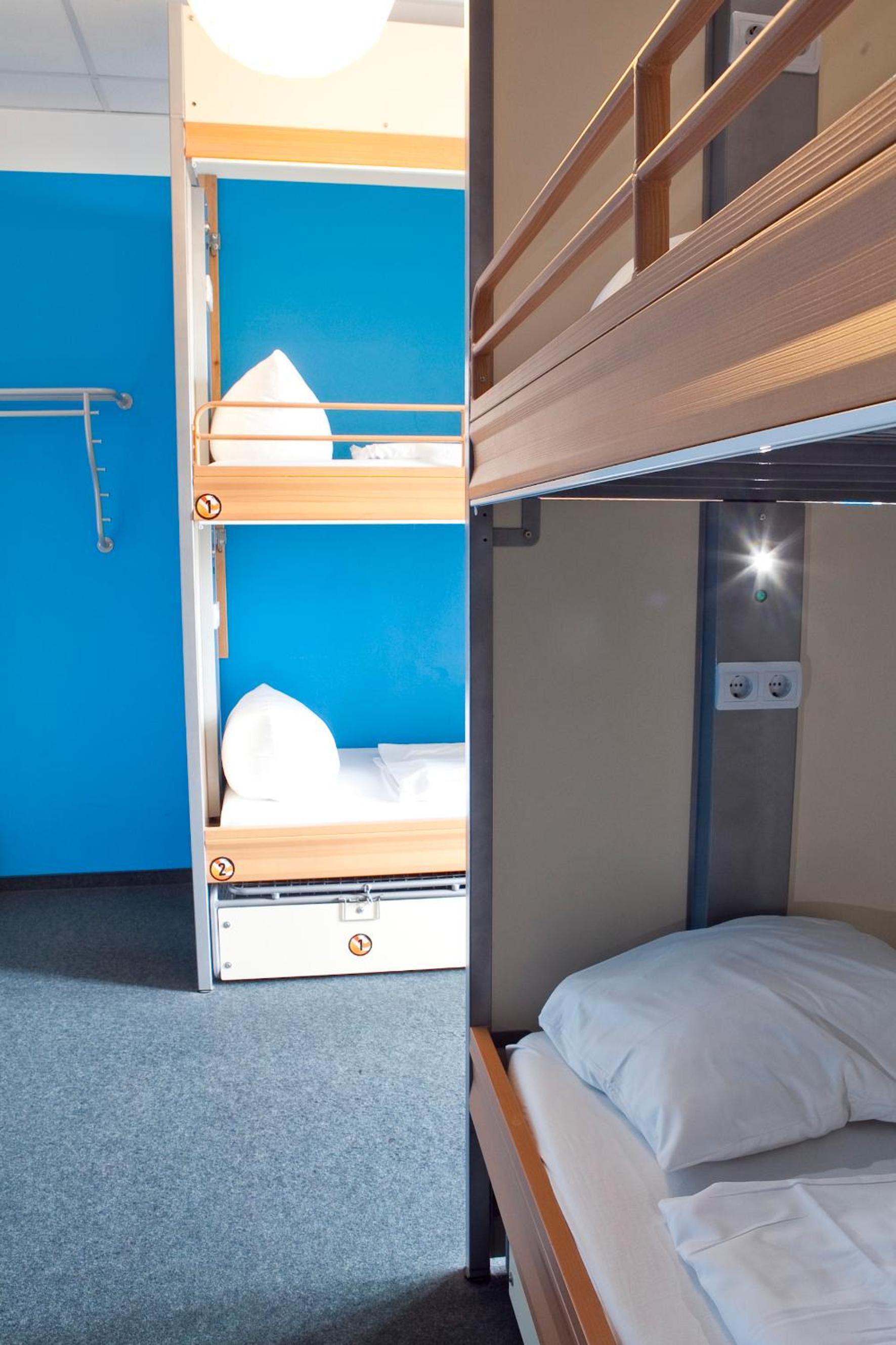 Mixed Dorm, 10 Beds