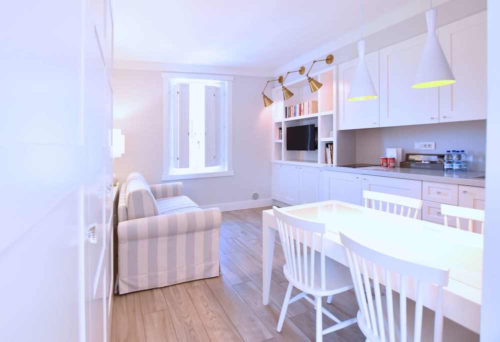 Hotel Rivalago 50/50