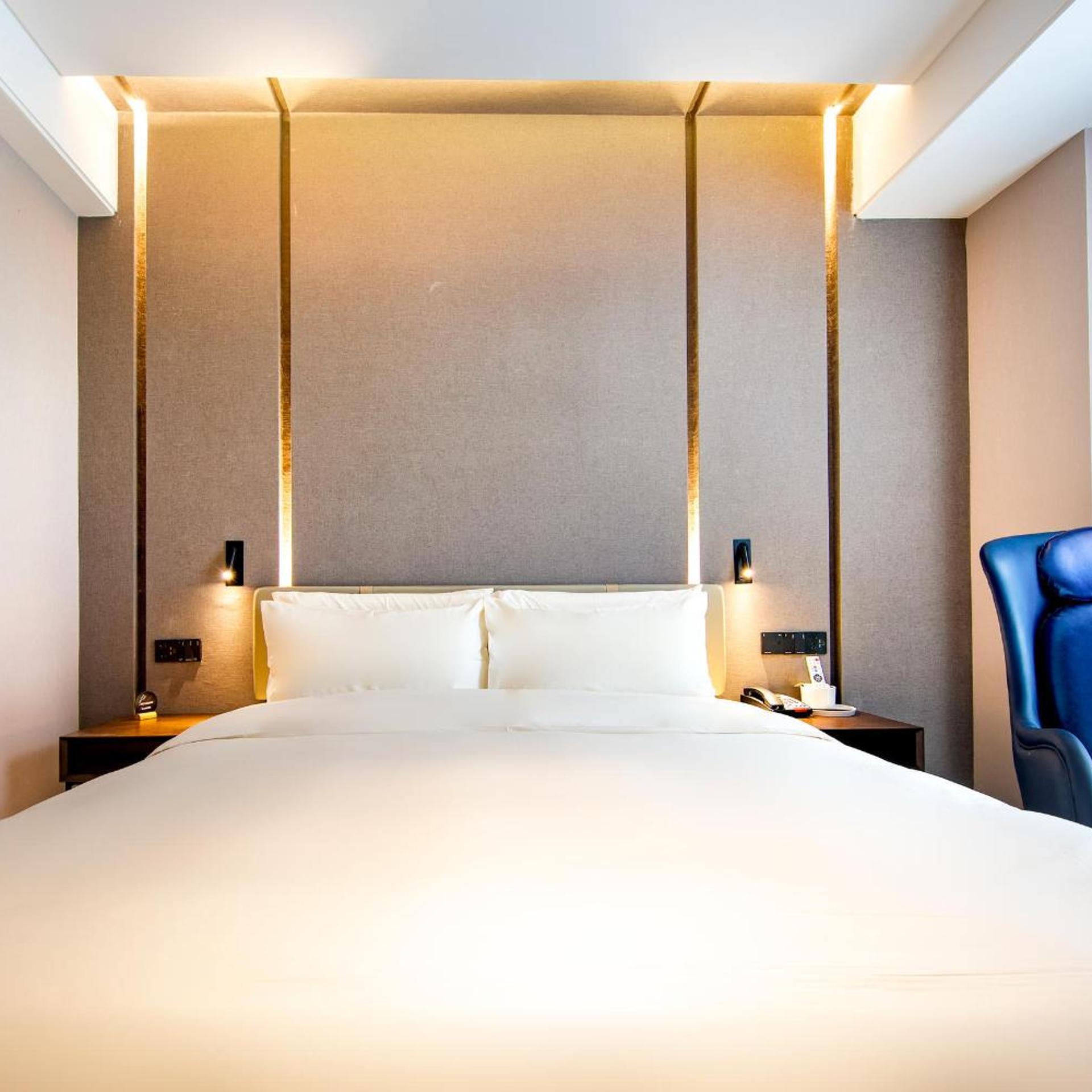 Atour Hotel (Xiamen Jimei Lake Business Center) 13/55