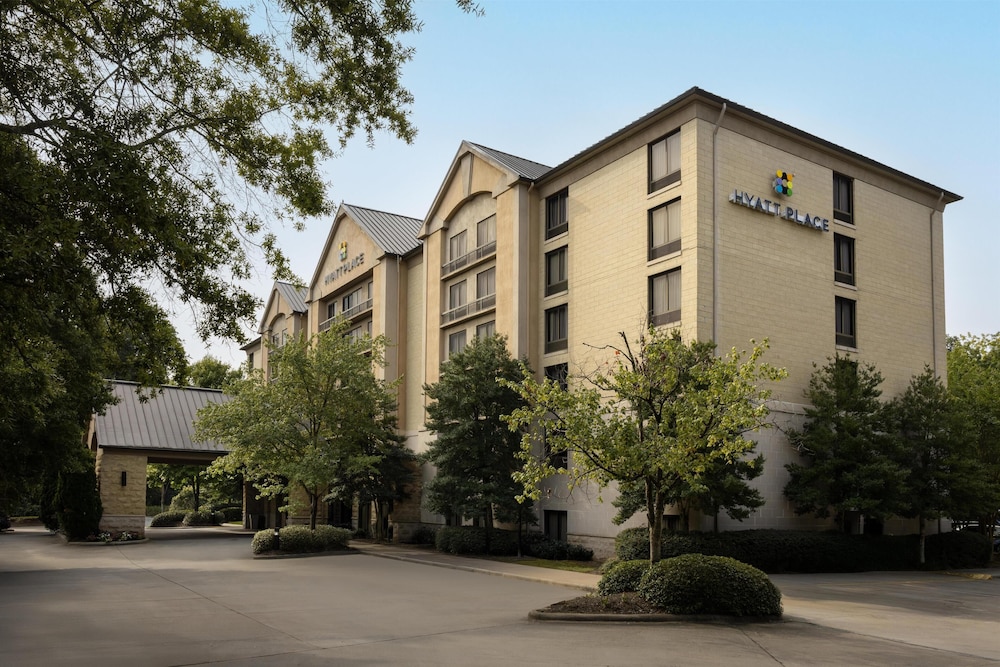 Hyatt Place Charlotte Airport/Lake Pointe 39/48
