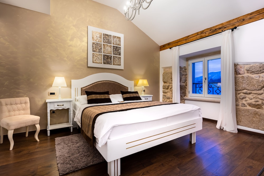 Heritage Hotel Forza 14/50