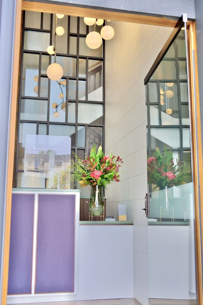 The Albert Hotel Mosman 2/50