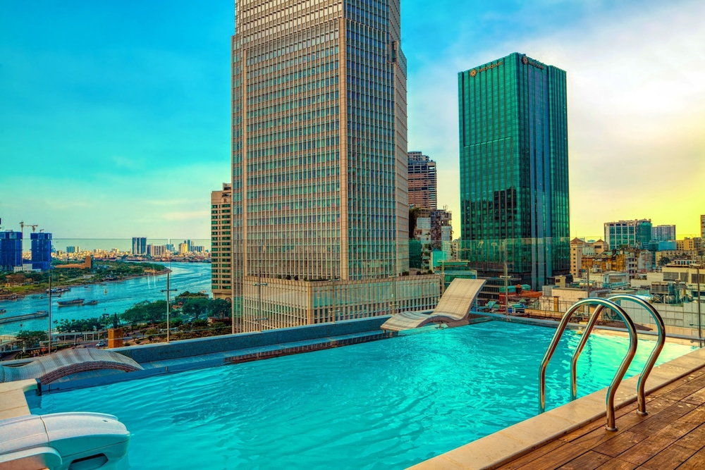 Sky Gem Central Hotel 29/50