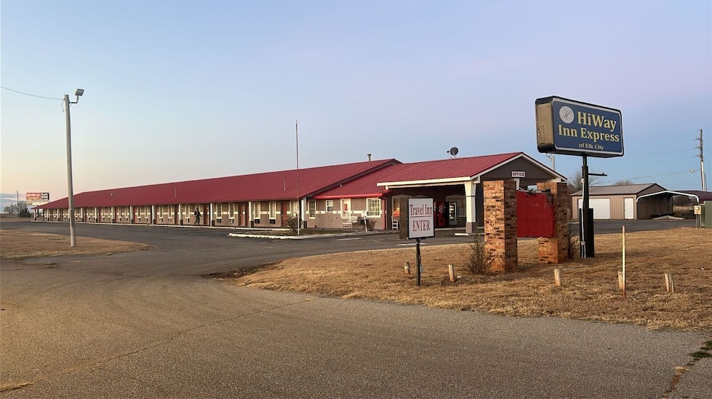 HiWay Inn Express Elk City Route 66 41/49