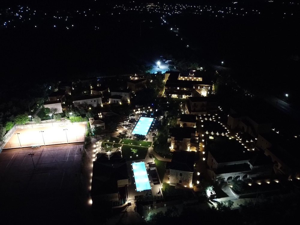 MYSTRAS GRAND PALACE RESORT & SPA 42/50