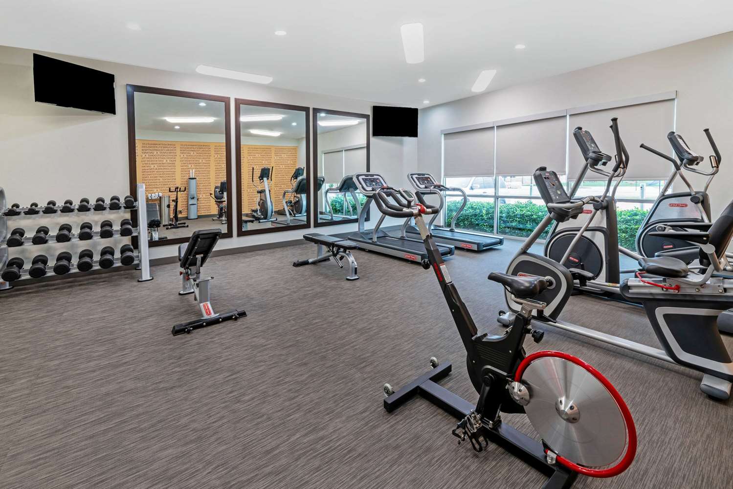 Four Points by Sheraton Plano 14/29