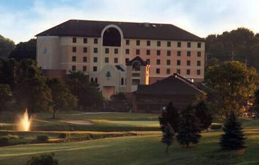 Heritage Hills Golf Resort 2/38