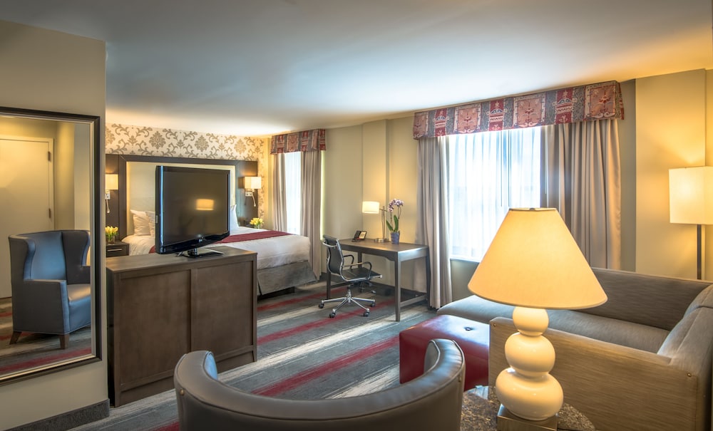 West End Washington Dc Tapestry Collection By Hilton 21/46
